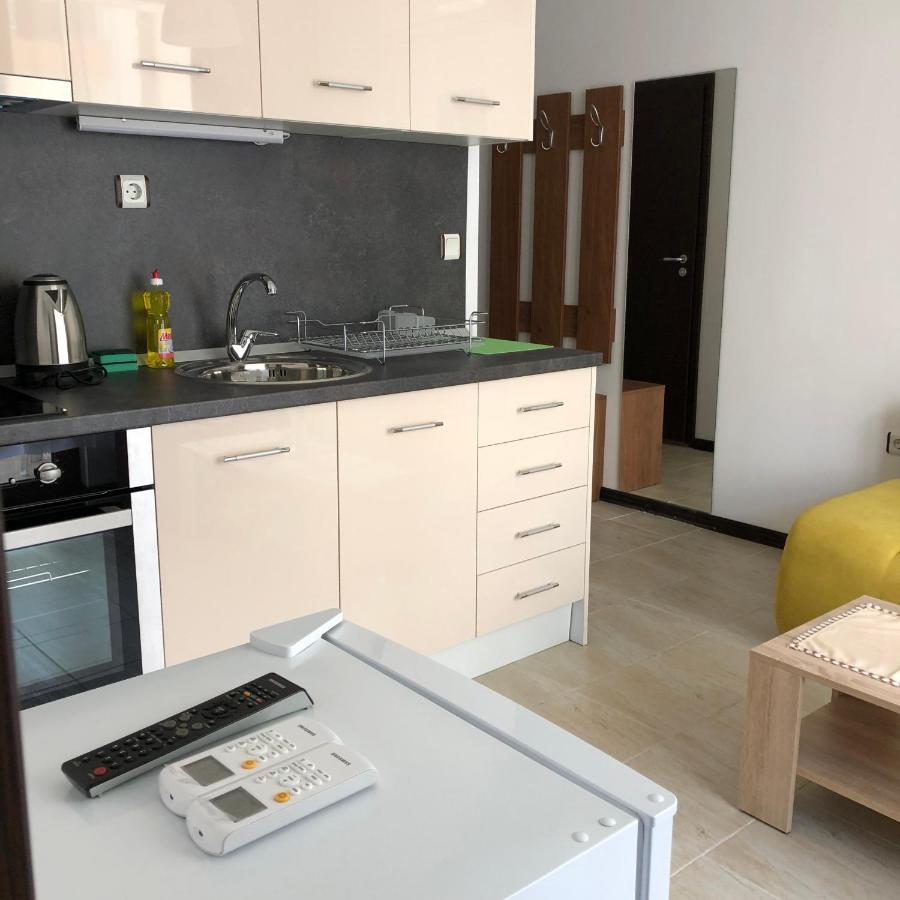 Aquamarine Apartments สวิติ วลัส ภายนอก รูปภาพ