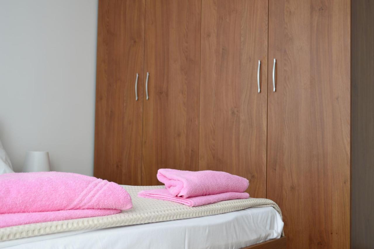 Aquamarine Apartments สวิติ วลัส ภายนอก รูปภาพ