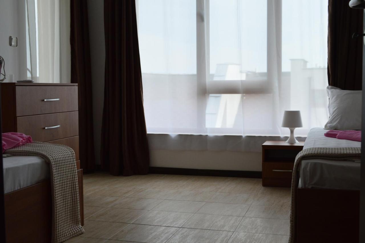 Aquamarine Apartments สวิติ วลัส ภายนอก รูปภาพ
