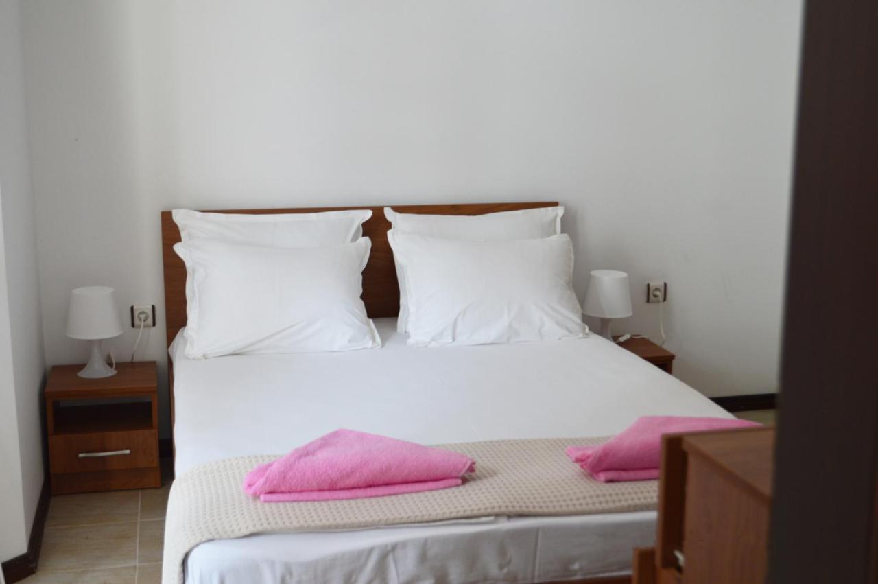 Aquamarine Apartments สวิติ วลัส ภายนอก รูปภาพ