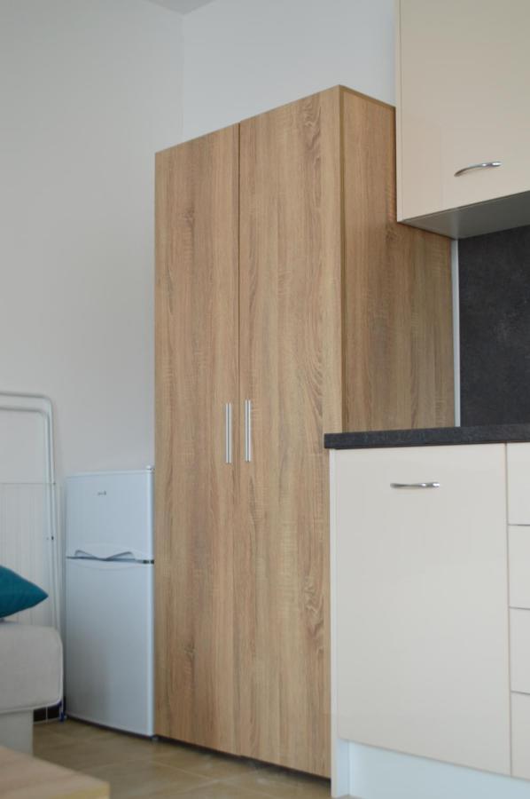 Aquamarine Apartments สวิติ วลัส ภายนอก รูปภาพ