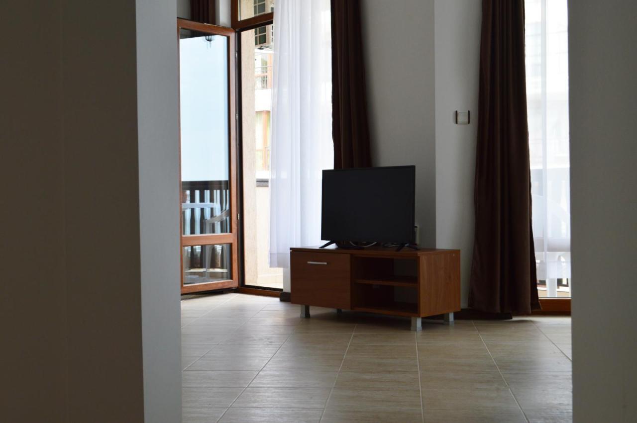 Aquamarine Apartments สวิติ วลัส ภายนอก รูปภาพ