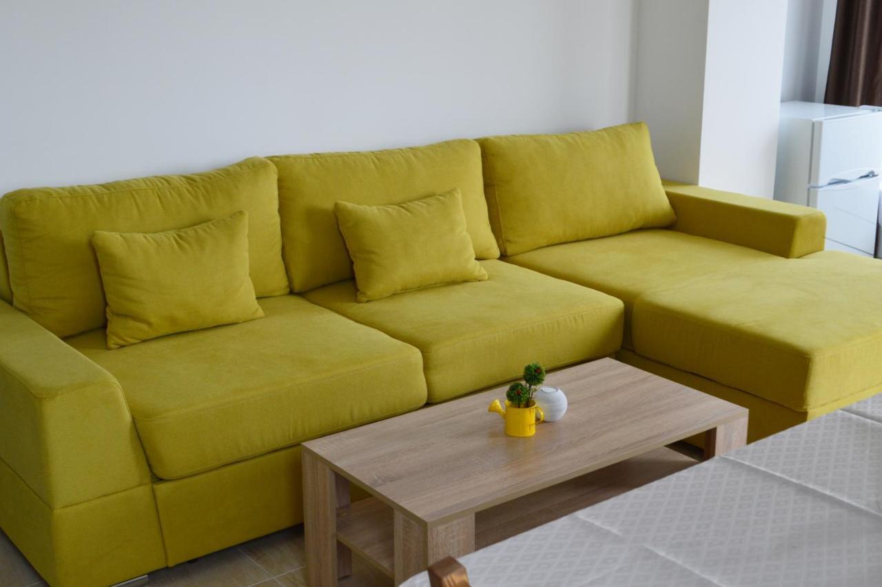 Aquamarine Apartments สวิติ วลัส ภายนอก รูปภาพ