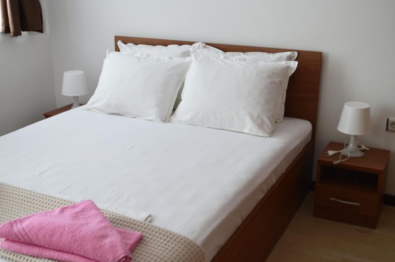 Aquamarine Apartments สวิติ วลัส ภายนอก รูปภาพ