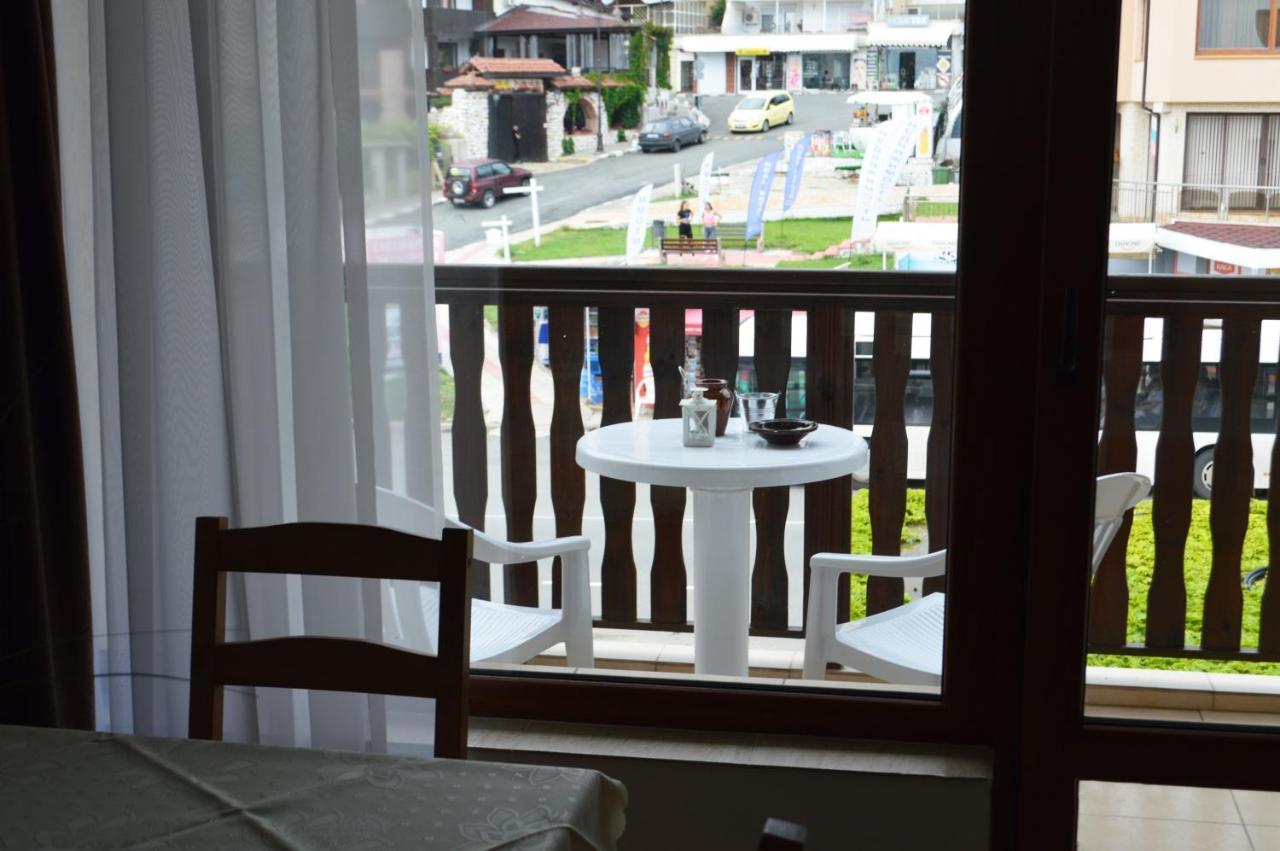 Aquamarine Apartments สวิติ วลัส ภายนอก รูปภาพ