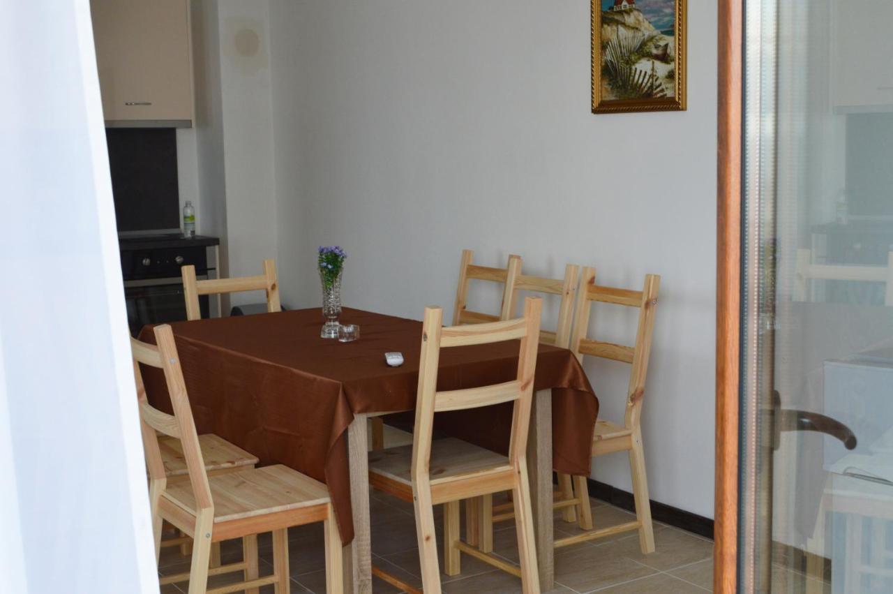 Aquamarine Apartments สวิติ วลัส ภายนอก รูปภาพ