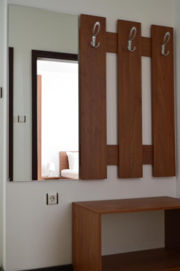 Aquamarine Apartments สวิติ วลัส ภายนอก รูปภาพ